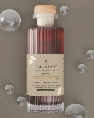 Madagascan Pure Vanilla Extract in Bourbon