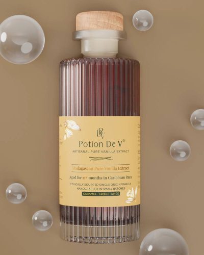Madagascan Pure Vanilla Extract in Rum